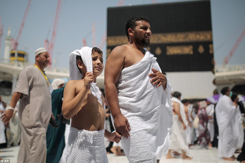 Hiện trường ngổn ngang vụ giẫm đạp gần thánh địa Mecca ảnh 14