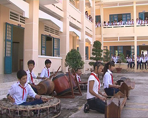 Sóc Trăng phát triển giáo dục vùng đồng bào Khmer