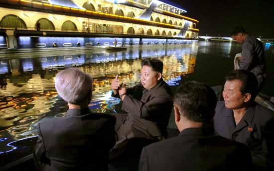 Ông Kim Jong Un thị sát du thuyền hiện đại nhất Triều Tiên ảnh 3