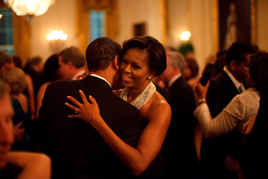 Tình cảm ấm áp ông Obama dành cho vợ ảnh 3