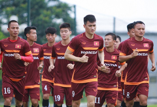  Đấu pháp nào cho ông Miura ảnh 1