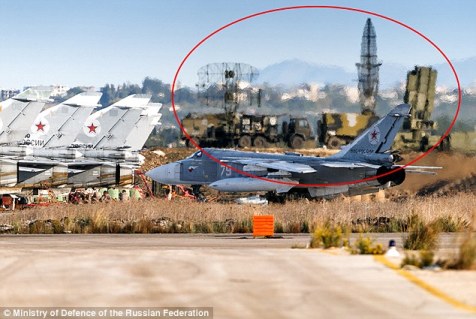Lộ ảnh Nga triển khai hệ thống tên lửa S-400 ở Syria ảnh 1