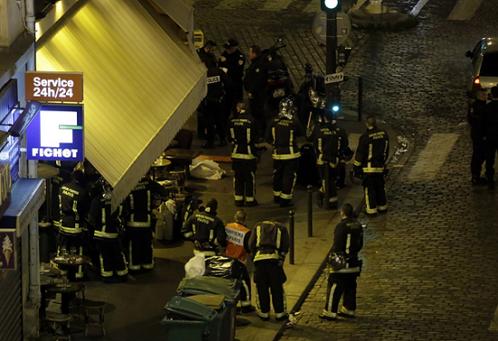 Đêm kinh hoàng khủng bố tấn công Paris ảnh 13