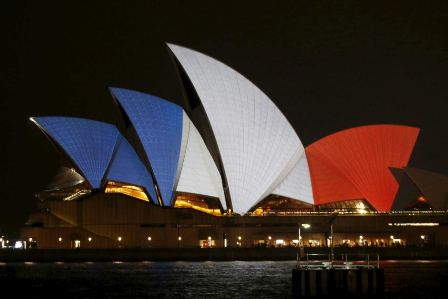 Australia bày tỏ tình đoàn kết với Pháp ảnh 1