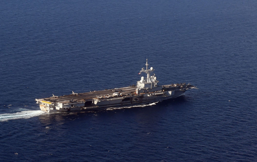 Trên tàu sân bay Charles de Gaulle chống IS ảnh 2