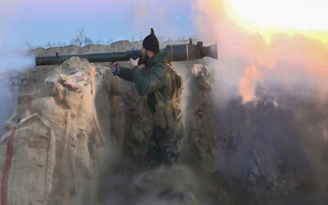 IS khoe xe tăng, súng hiện đại cướp từ quân đội Iraq ảnh 5