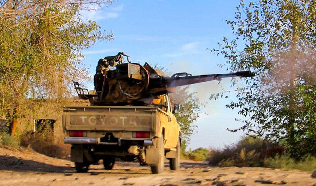 IS khoe xe tăng, súng hiện đại cướp từ quân đội Iraq ảnh 7