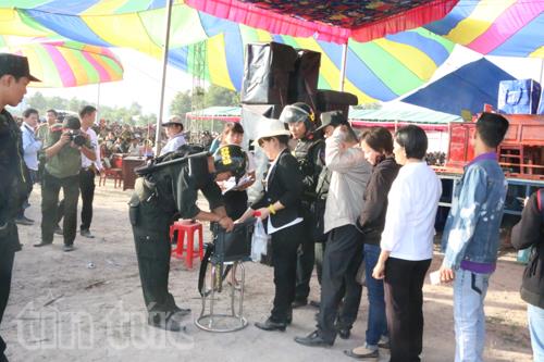 Căng thẳng xét xử sơ thẩm vụ thảm sát tại Bình Phước ảnh 4