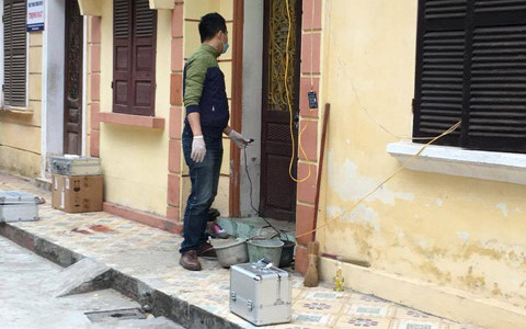 Bắt khẩn cấp kẻ sát hại hai vợ chồng ở Sơn Tây ảnh 1