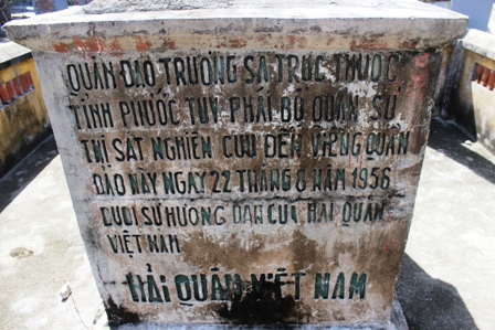 Linh thiêng những ngôi chùa giữa Biển Đông ảnh 8