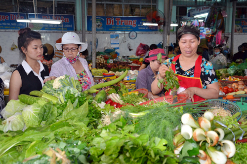 Giá thực phẩm không tăng, cước vận tải chưa giảm ảnh 1