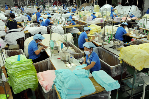 Dệt may đón cơ hội mới ảnh 1