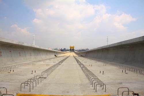 Hối hả thi công tuyến Metro số 1 Bến Thành – Suối Tiên ảnh 5