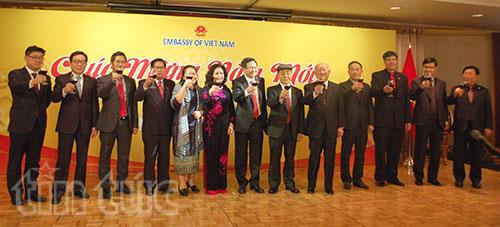 Tết sinh viên Việt Nam tại Thụy Sĩ ảnh 5