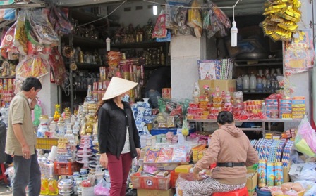 Đốt vàng mã cuối năm: Cần thay đổi từ nhận thức của người dân ảnh 1