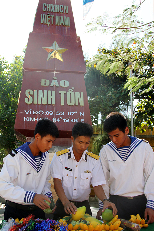 Mang xuân ra Trường Sa ảnh 4