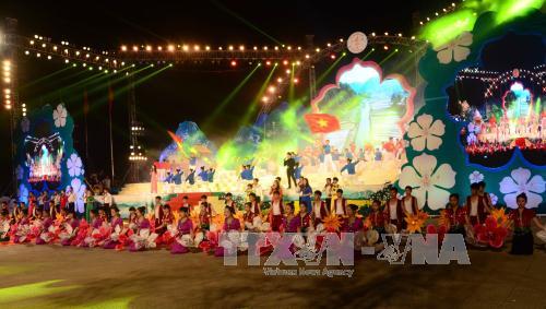 Khai mạc Lễ hội hoa ban 2016 ảnh 1