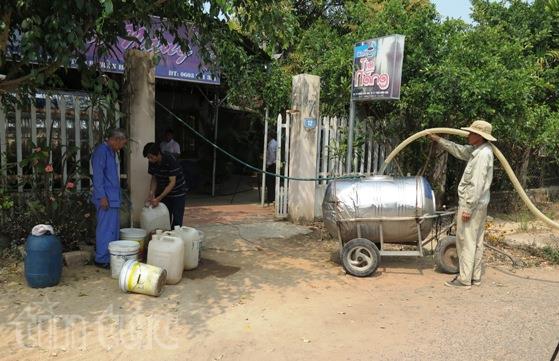 Kon Tum không để dân đói, dân khát vì hạn hán ảnh 1