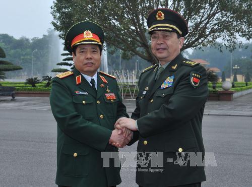 Đại tướng Phùng Quang Thanh hội đàm với Bộ trưởng Quốc phòng Trung Quốc ảnh 1