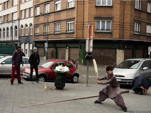 Những lời tự sự về hai Brussels ảnh 1