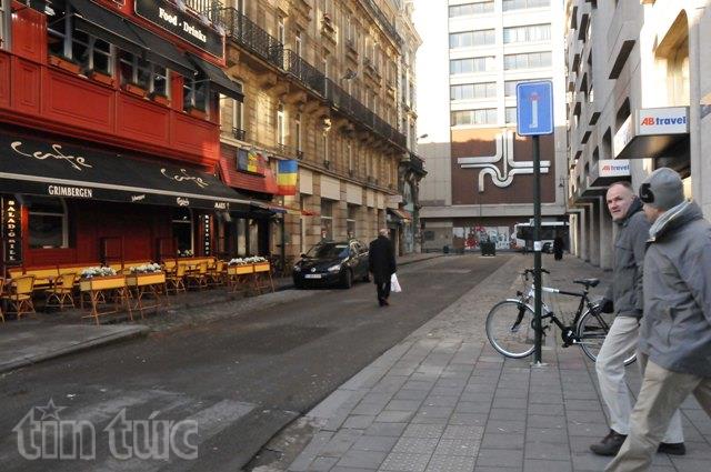 Giới buôn bán Brussels lo lắng sau khủng bố ảnh 1