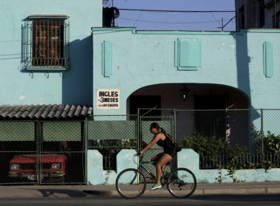 Người Cuba hào hứng học tiếng Anh ảnh 1