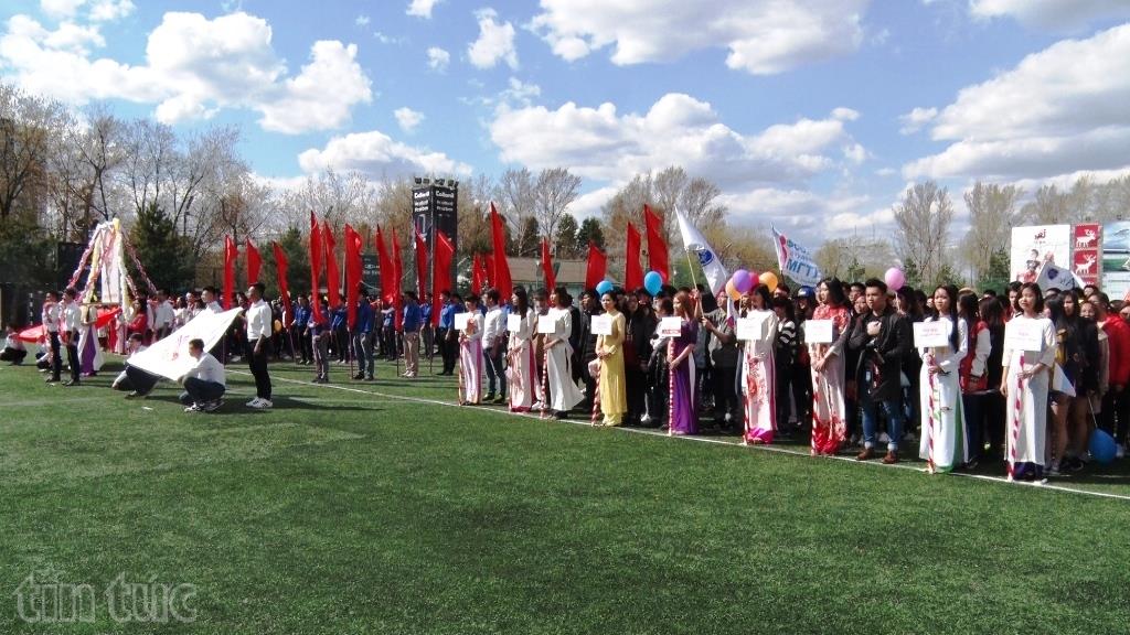 Tưng bừng Đại hội thể thao sinh viên Việt Nam Moskva Hè 2016 ảnh 3
