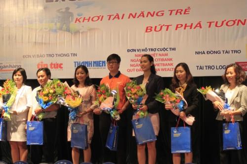 Tìm kiếm “Người bán hàng xuất sắc năm 2016” ảnh 2