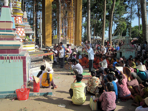 Lễ cầu siêu của người Khmer Nam Bộ ảnh 1