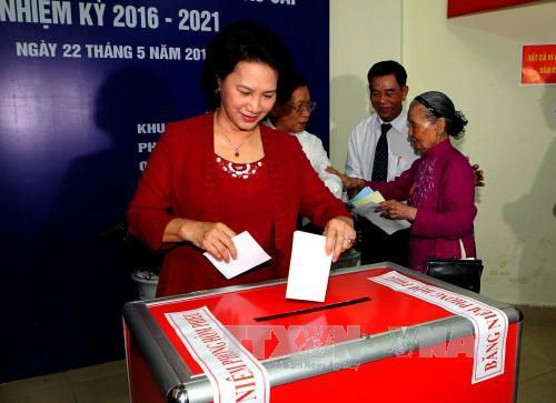 Chủ tịch Quốc hội bầu cử tại quận Ba Đình, Hà Nội ảnh 1