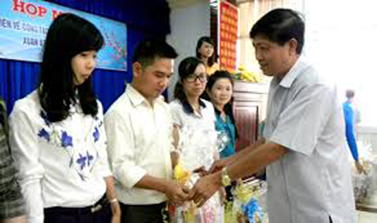 Tạo chuyển biến từ việc đưa trí thức trẻ về cơ sở ảnh 1