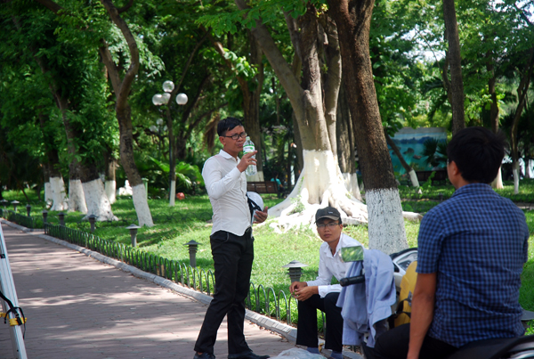 Nhọc nhằn mưu sinh trong nắng nóng 55 độ C ảnh 7