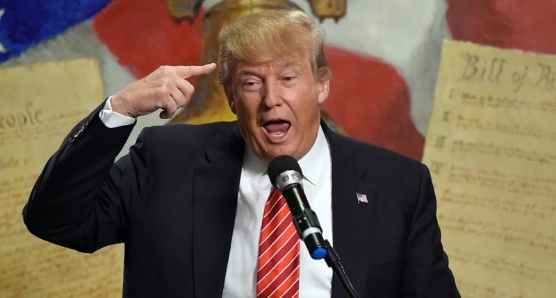 Ông Trump dội gáo nước lạnh vào “Texit” ảnh 1