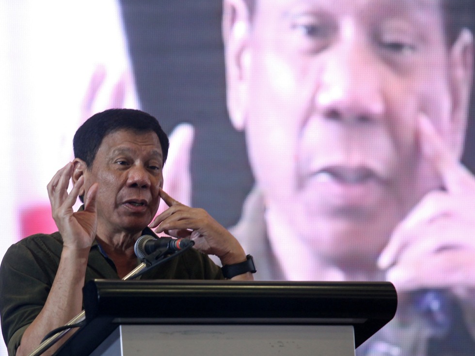 Ông Duterte nêu điều kiện đối thoại với Trung Quốc về Biển Đông ảnh 1