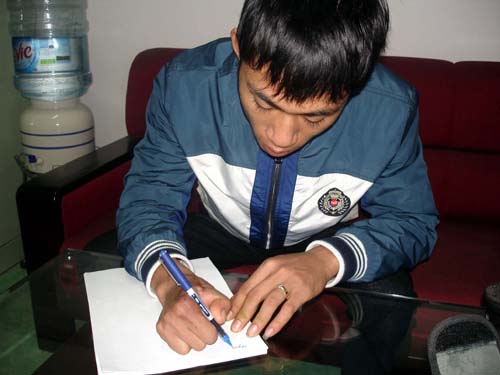 Thành tựu y học ghép ngón chân thành ngón tay ảnh 1