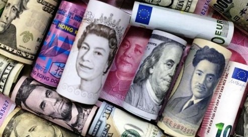 Brexit phủ mây đen lên triển vọng kinh tế Eurozone ảnh 1