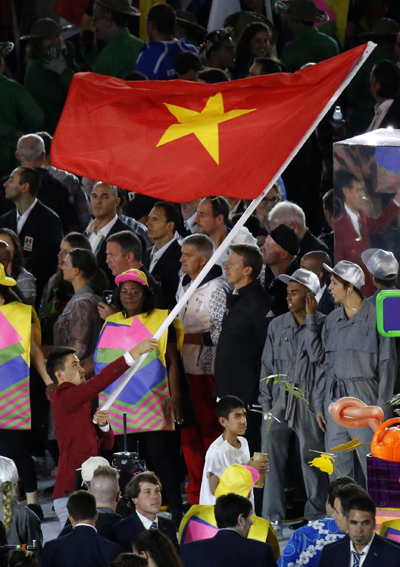 Rực rỡ sắc màu đêm khai hội Olympic đầu tiên tại Nam Mỹ ảnh 14