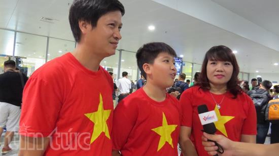 Người hâm mộ náo nức chờ xạ thủ Xuân Vinh ảnh 6