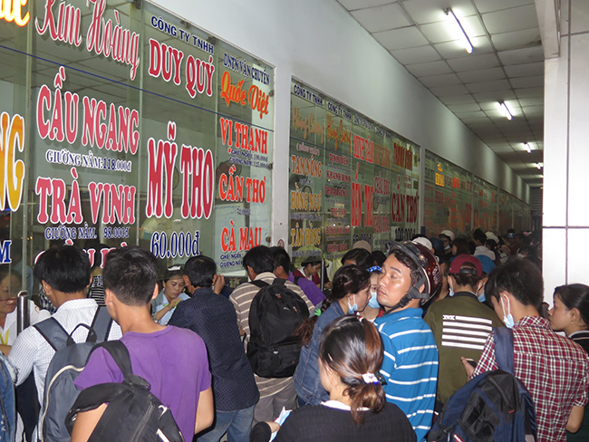 Người dân ùn ùn về quê nghỉ lễ Quốc khánh ảnh 7