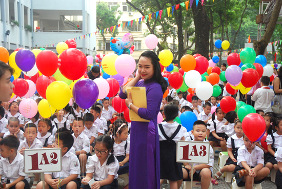 Hình ảnh ấn tượng trong ngày khai giảng năm học mới ảnh 5