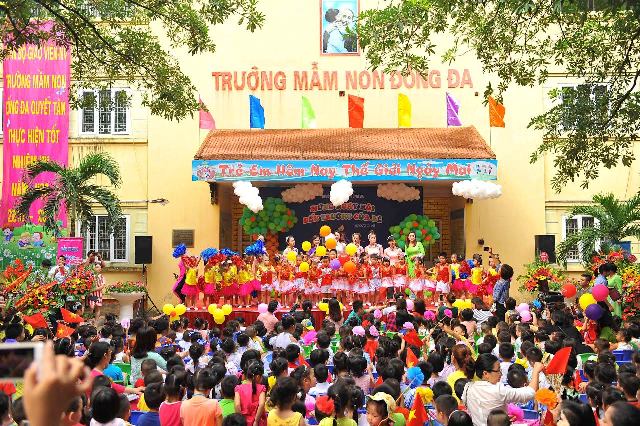 Hình ảnh ấn tượng trong ngày khai giảng năm học mới ảnh 17