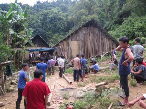 Thưởng nóng ban phá án vụ thảm sát cả gia đình ở Lào Cai ảnh 1
