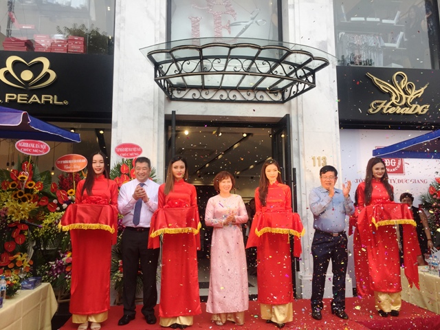 Khai trương Trung tâm thời trang hoàn chỉnh tại Hà Nội ảnh 1