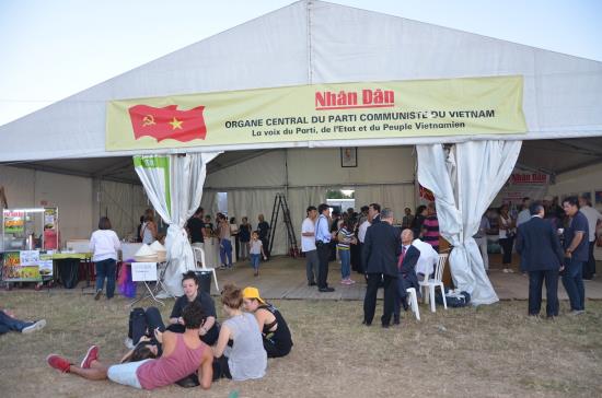 Việt Nam tham gia Hội báo Nhân đạo lần thứ 86 tại Pháp ảnh 1