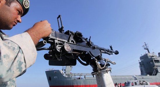 Iran dọa bắn hạ máy bay do thám Mỹ ảnh 1