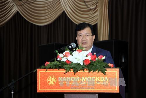Phó Thủ tướng Trịnh Đình Dũng phát biểu khai mạc Diễn đàn Doanh nhân Việt Nam tại LB Nga. Ảnh: Quang Vinh (P/v TTXVN tại LB Nga)