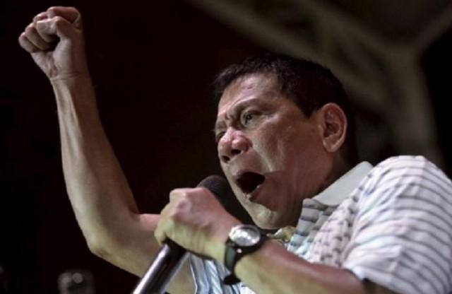 Dân Philippines rào rào ủng hộ ông Duterte chống ma túy ảnh 1