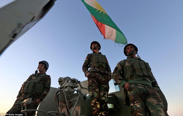 Các cánh quân Iraq rầm rập xuất trận giải phóng Mosul khỏi tay IS ảnh 3