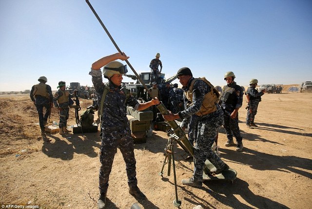 Các cánh quân Iraq rầm rập xuất trận giải phóng Mosul khỏi tay IS ảnh 10
