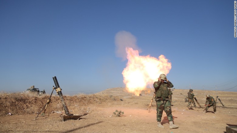 Mosul mịt mù khói lửa trong ngày thứ hai tổng tấn công ảnh 1
